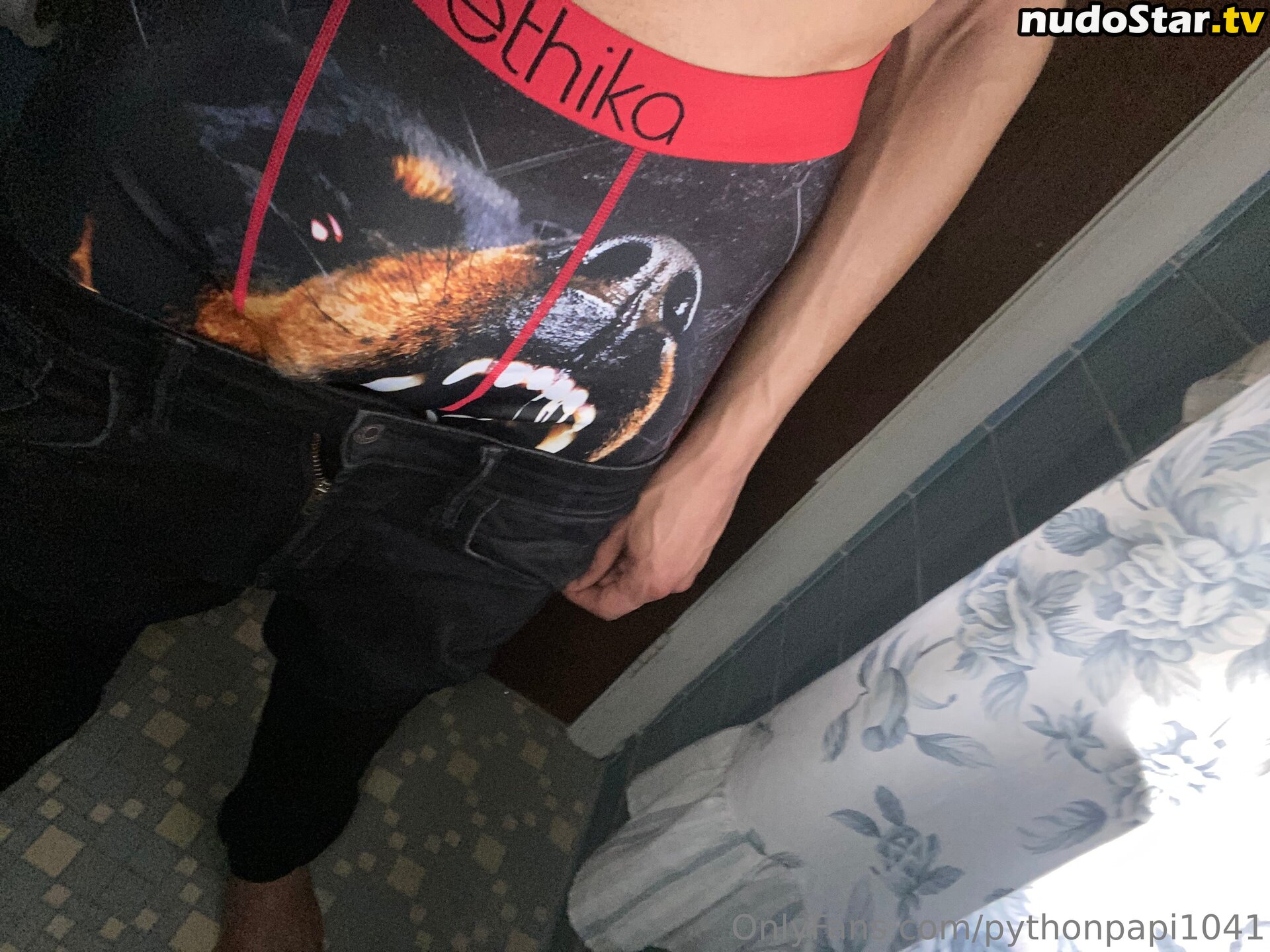 pythonpaige / pythonpapi1041 Foto Nude OnlyFans Trapelate #1